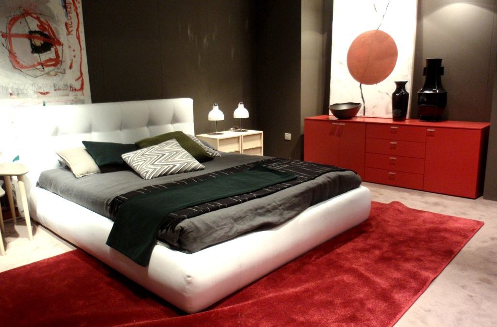 Feria mobiliario moderno 2012